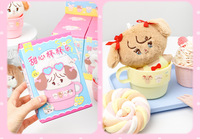 MK074 Boîte Mystère de Peluches Mikko sous Licence, Série Mini Tasses Mignonnes, Cadeau pour Enfants