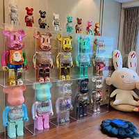 Un grand présentoir en acrylique, boîte de rangement transparente en acrylique anti-poussière pour figurines, boîtes mystères, Bearbricks