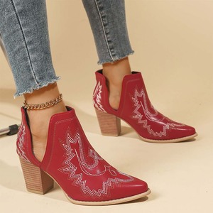 Nouvelles bottes courtes pour femmes, style rétro western <span class=keywords><strong>cowboy</strong></span>, grande taille, imperméables, mode européenne et américaine 2025 - Product Image 4