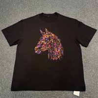 T-shirt Oversize Unisexe Vintage Noir Délavé avec Motif Croix Gothique et Chapelet, Streetwear, Manches Courtes, Imprimé Multicolore en Relief