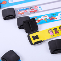 Bracelets d'identification anti-perte personnalisables en PVC, imperméables, imprimés à l'écran, pour enfants, voyages, événements, excursions, activités de plein air