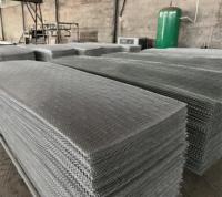 Grillage métallique galvanisé à mailles losangées pour stuc et renforcement de murs