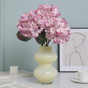 Ramillete de Hortensia Artificial Ruilisi, Flor de Seda Morada de Tallo Único para Decoración de Bodas y Hogar - Product Image 2
