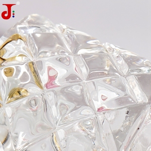 Nhà Máy Trực Tiếp Khắc Tinh Thể Thủy Tinh Chai Nước Hoa Cho Chăm Sóc Cá Nhân & Ủng Hộ Đám Cưới Laser Khắc Thiết Kế Giá Rẻ Giá - Product Image 4