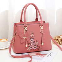 Tas Selempang Wanita Model Bucket Terbaru, Bahan Kulit PU Trendy, Tas Bahu Wanita untuk Gaya Jalanan, Tas Desainer untuk Ibu