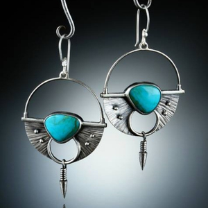Orecchini Pendenti Creativi a Forma di Proiettile con Accenti Colorati, Stile Vintage, Orecchini Statement, Accessori Moda all'Ingrosso - Product Image 1