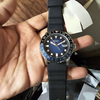 Montre de plongée sportive pour homme, bracelet en silicone, lunette rotative, fenêtre de date, marqueurs lumineux, montre-bracelet à quartz pour l'extérieur