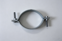 Pince de fixation pour poteau électrique en acier avec boulons hexagonaux pour la distribution électrique aérienne et le fixation de câbles aériens – Vente en gros