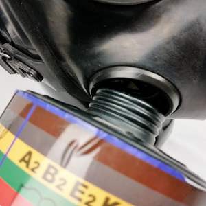 หน้ากากป้องกันแก๊สพิษ CBRN และ NBC สำหรับเอาชีวิตรอด ป้องกันแก๊สพิษ นิวเคลียร์ รัสเซีย ทำจากซิลิโคน พร้อมไส้กรอง รุ่น MF22 แบบเต็มหน้า - Product Image 5