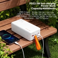 Batterie externe portable OEM personnalisée de 40000 mAh avec charge rapide PD22.5W pour les voyages, le camping, les activités de plein air et les situations d'urgence