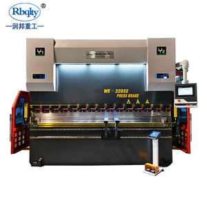Presse hydraulique automatique en acier inoxydable, machine de pliage haute précision - Product Image 1