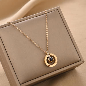 Collar de Proyección Numérica de Acero de Titanio al por Mayor con 100 Idiomas y la Frase 'Te Amo' para Regalo Romántico de Joyería para el Día de San Valentín - Product Image 3