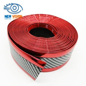 Rouleau de ruban de protection en vinyle en fibre de carbone personnalisable pour seuils de porte de voiture, pare-chocs et carrosserie - Product Image 5