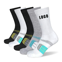 CONCEPTION GRATUITE Fabricants de chaussettes de sport personnalisées Chaussettes d'athlétisme en coton tricoté sur mesure Chaussettes de sport en coton pour hommes Chaussettes de sport en coton Logo personnalisé
