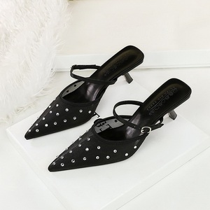 Zapatos de Mujer con Tacón Bajo de 5CM, Punta Puntiaguda, Malla Calada, Nueva Moda - Product Image 4