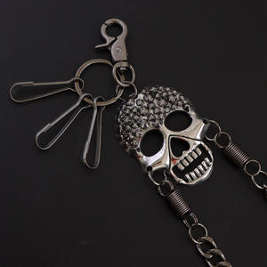 Cadena de cintura de metal punk con calavera, doble capa, de aleación de zinc color bronce, accesorio hip hop para hombre, uso diario. - Product Image 2
