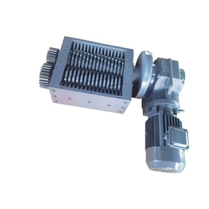 Mini broyeur multifonctionnel portable haute capacité à double boîte de vitesses, machine à broyer le plastique avec lames de coupe et compartiment de broyage - Product Image 1