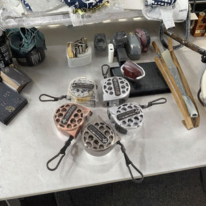 Yongheng Logo personnalisé ABS et plastique de haute qualité 3m retour automatique étanche résistant à la rouille ruban à mesurer métrique - Product Image 3