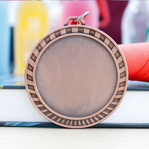 Medallas deportivas personalizadas al por mayor, medalla y trofeos de metal en blanco con cinta de fútbol, natación, baloncesto, juego de correr, Medalla - Product Image 6