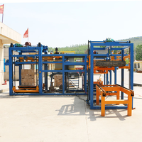 Machine de fabrication de blocs de béton entièrement automatique pour la collecte de briques anciennes et le séparateur de palettes de blocs