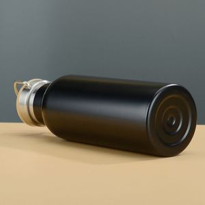 Bouteille d'eau sport en acier inoxydable à double paroi, écologique, réutilisable, par sublimation, idéale comme cadeau – Meilleures ventes - Product Image 3