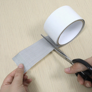 Cinta de reparación de fibra de vidrio impermeable y a prueba de mosquitos, parche de mosquitera para puerta de ventana, reparación de pantalla de agujero roto, cinta de reparación - Product Image 1