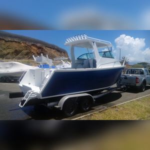 Yate de Pesca Deportiva de Aluminio de 20 pies (6.25 m) con Cabina Cuddy y Motor Fuera de Borda para Pesca y Recreación - Product Image 2