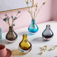 Vase créatif en verre en forme de goutte d'eau Vase en verre transparent à ampoule pour la décoration de bureau à domicile Vase en verre pour mariage et fête