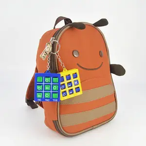 Tic-Tac-Toe พวงกุญแจจํานวนมากห้องเรียนรางวัลสําหรับเด็กพรรคโปรดปรานเด็กของขวัญวันเกิด Goodie BagStuffer นักเรียน SchoolReward