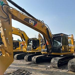 Excavatrice sur chenilles CAT 323 d'occasion puissante avec moteur CAT d'origine - Performances fiables - Product Image 1