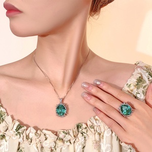 Ensemble de bijoux minimalistes écologiques en cuivre, collier et boucles d'oreilles tendance avec zircon noir et gris en forme de nid d'oiseau 15*18mm - Product Image 3