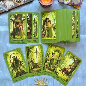 Vente en gros : Jeu de tarot Sunwoven Forest 78 cartes, guide multilingue, boîte, cartes spirituelles 350GSM, portables, écologiques, OEM - Product Image 4