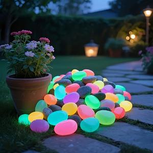 Galets décoratifs multicolores phosphorescents en résine plastique durable pour jardin, bassin, allée d'Halloween et extérieur - Product Image 2
