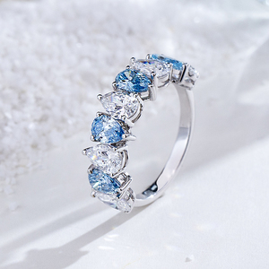 Bague pour femme MSR-2197 en or 18 carats avec diamant blanc et bleu de laboratoire, taille poire - Product Image 2