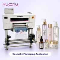 Nouvelle imprimante UV DTF OEM ODM 300 mm pour étiquettes de bouteilles cosmétiques, machine à autocollants à tête unique avec canal de vernissage automatique, conforme CE REACH