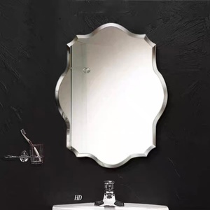 Specchio da Parete Senza Cornice, Eleva l'Arredo del Tuo Bagno, Elegante, Moderno e Stiloso, Perfetto per Rinnovare la Vanità di Casa - Product Image 5