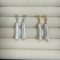 Boucles d'oreilles pendantes en argent sterling 925 plaqué or 18 carats, perles baroques naturelles de qualité AAAA, petites pierres organiques, perle blanche naturelle, tendance pour femmes