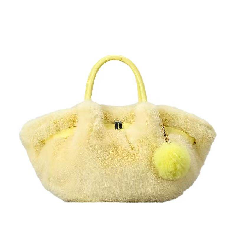 สีเหลือง