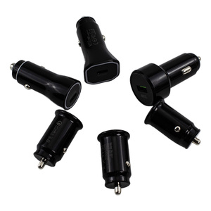 Accesorios de carga para automóvil Adaptador de cargador de automóvil USB Tipo C Cargador de Automóvil inteligente para teléfono móvil - Product Image 4