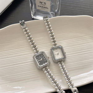 นาฬิกาข้อมือผู้หญิงสายมุกประดับเพชรทรงสี่เหลี่ยม ดีไซน์หรูหรา ขนาดเล็ก เหมาะสำหรับนักเรียน นักศึกษา ผู้หญิง สาวๆ พร้อมสายแบบกำไลข้อมือ ดีไซน์เรียบหรู - Product Image 3