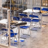 Ensemble de bar commercial moderne en acier inoxydable combinaison de chaises de table pour l'extérieur meubles de restaurant à dessert et thé au lait d'hôtel