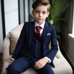 Costume trois pièces élégant pour garçons : veste, pantalon et <span class=keywords><strong>gilet</strong></span> – Idéal pour mariage - Product Image 2
