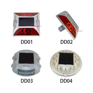 Luz de Advertencia Intermitente LED con Forma de <span class=keywords><strong>Herradura</strong></span>, Alimentada por Energía Solar |   Tachuela de Aluminio para Carretera de 106*95 mm - Product Image 4