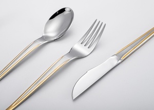 Hot Bán 24Pcs Vàng Thép Không Gỉ Thiết Lập Dao Kéo Thân Thiện Với Môi Món Quà Giáng Sinh Bạc Trường Hợp Món Tráng Miệng Muỗng Dĩa Hộp Bao Gồm - Product Image 4