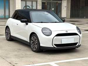 <span class=keywords><strong>MINI</strong></span> 2024 <span class=keywords><strong>Mini</strong></span> <span class=keywords><strong>Cooper</strong></span> E 456 km, Transmisión Automática Clásica, Auto Usado - Product Image 3