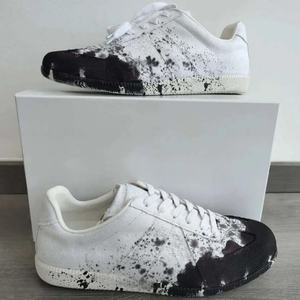 Zapatos Clásicos Retro de Diseño Exclusivo con Estampado de Grafiti, Zapatos Casuales de Piel Genuina para Parejas, Cómodos y con Suela de Goma - Product Image 5