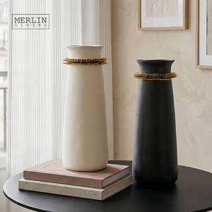 Jarrones de Cerámica Blancos Mate de Diseño Moderno y Lujoso Merlin Living con Espinas Doradas, <span class=keywords><strong>Estilo</strong></span> <span class=keywords><strong>Nórdico</strong></span>, <span class=keywords><strong>Decoración</strong></span> para Sala de Estar y Hogar - Product Image 4