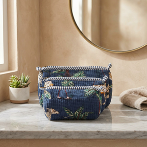 Juego de 3 Bolsas Acolchadas de Lujo Personalizadas, Bolsa de Aseo de Algodón Jaipur con Estampado de Bloques, Organizador de Maquillaje, Estuche Cosmético Portátil y Moderno - Product Image 5