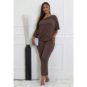 Completo Loungewear Estivo 2026 da Donna: Set 2 Pezzi con Felpa a Maniche a Pipistrello e <span class=keywords><strong>Spalla</strong></span> Obliqua e Pantaloni - Product Image 2