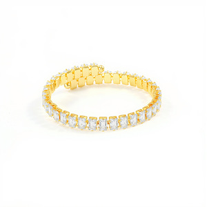 Bracelet élastique étincelant en zircon plaqué or, bijou de fête en alliage de zinc serti en canal - Product Image 5